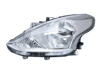 Nissan Almera - Head Light